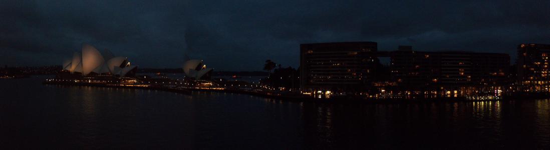Name: Sydney at night Camera make: PENTAX Model: PENTAX Software: Optio M90 Ver 1.0030