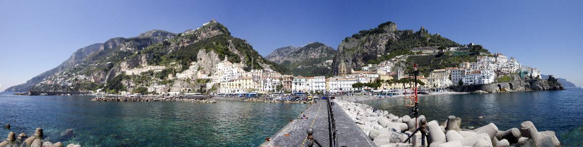 Name: Amalfi Camera make: Canon Model: Canon Software: Adobe Photoshop CS5 Macintosh
