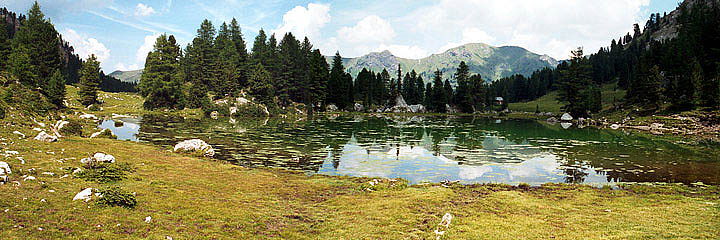 Name: Italian Lake Camera make: CANON Model: CANON Software: photoshop 7
